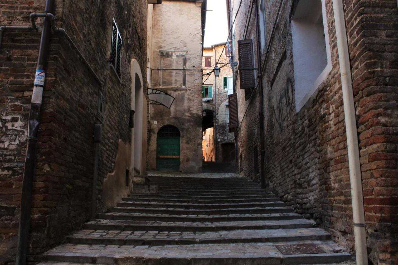 B&B Da Zia Ore Iesi Bagian luar foto